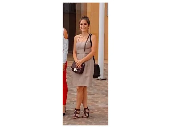 Alain Manoukian Vestidos Púrpura 