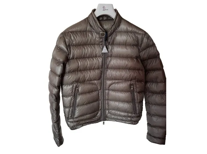 chaqueta moncler nueva talla 2 