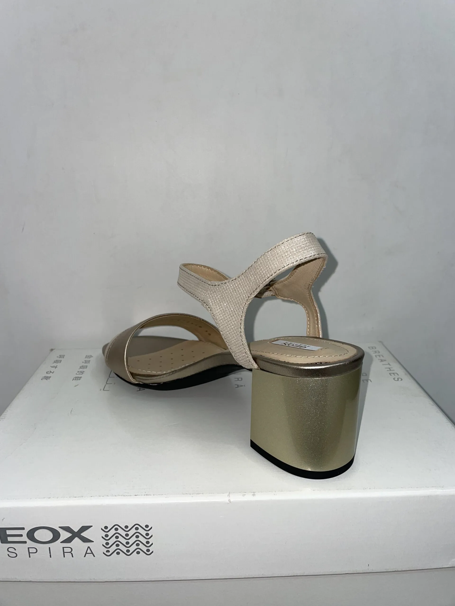 Outlet Geox Sandalia audalies champagne
