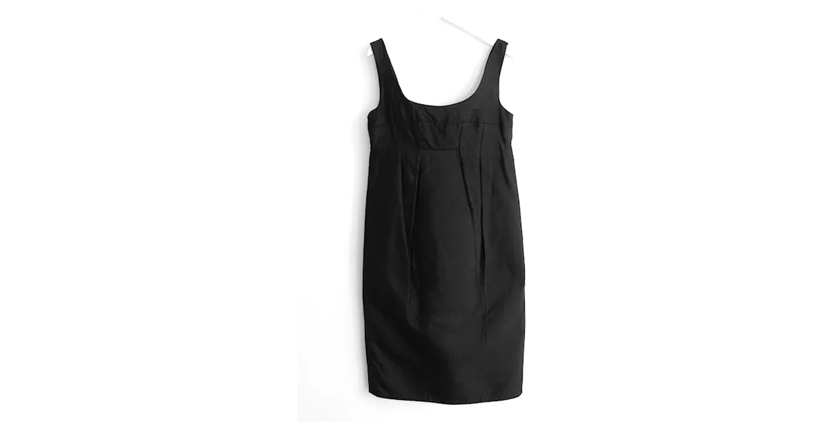 Vestido de tafetán negro de archivo de Marni 